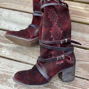 Freebird boots by Steven